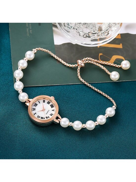 Women\'s Gold Analog Quartz Light Simple Floral Bracelet Diamond Luxury Watch